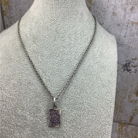 Vintage Sterling Silver Aztec Calendar Pendant Necklace unisex - Picture 3 of 5